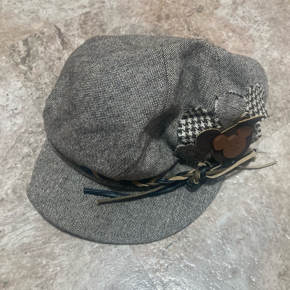 Gray Herringbone Women's Newsboy Cap with Braided Trim